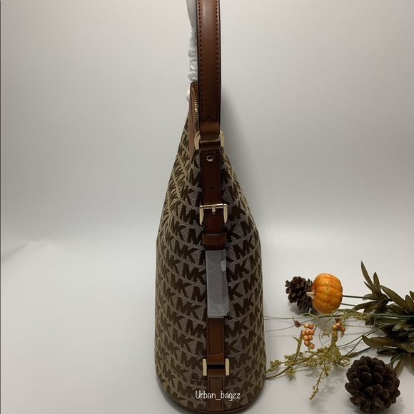 Michael Kors Ginger Large Shoulder Bag - Picture 4 of 9